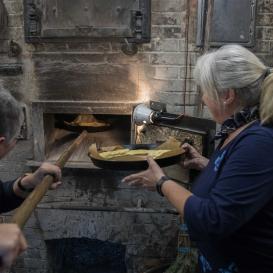 Weihnachtsbrezeln gehen weg wie warme Semmeln