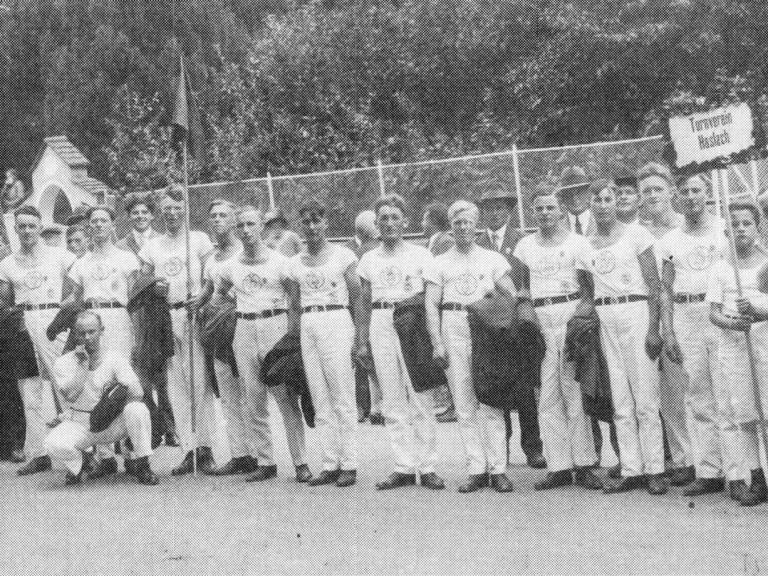 Gründerjahre (1930 - 1948)